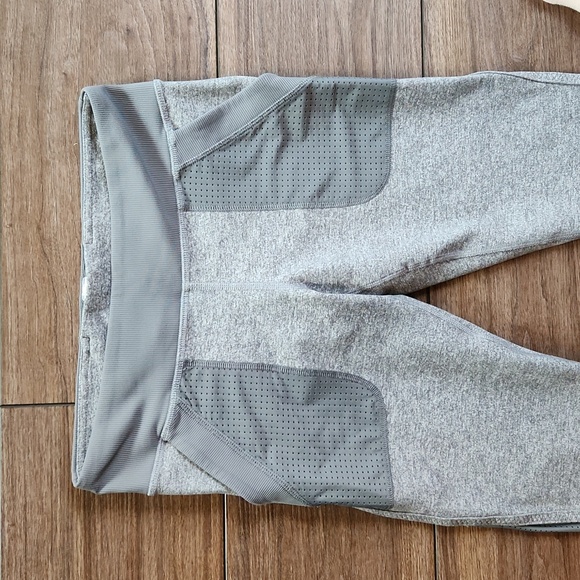 Ivivva by Lululemon Heather Gray Mesh Perforated Pocket Leggings 14 - Picture 2 of 6